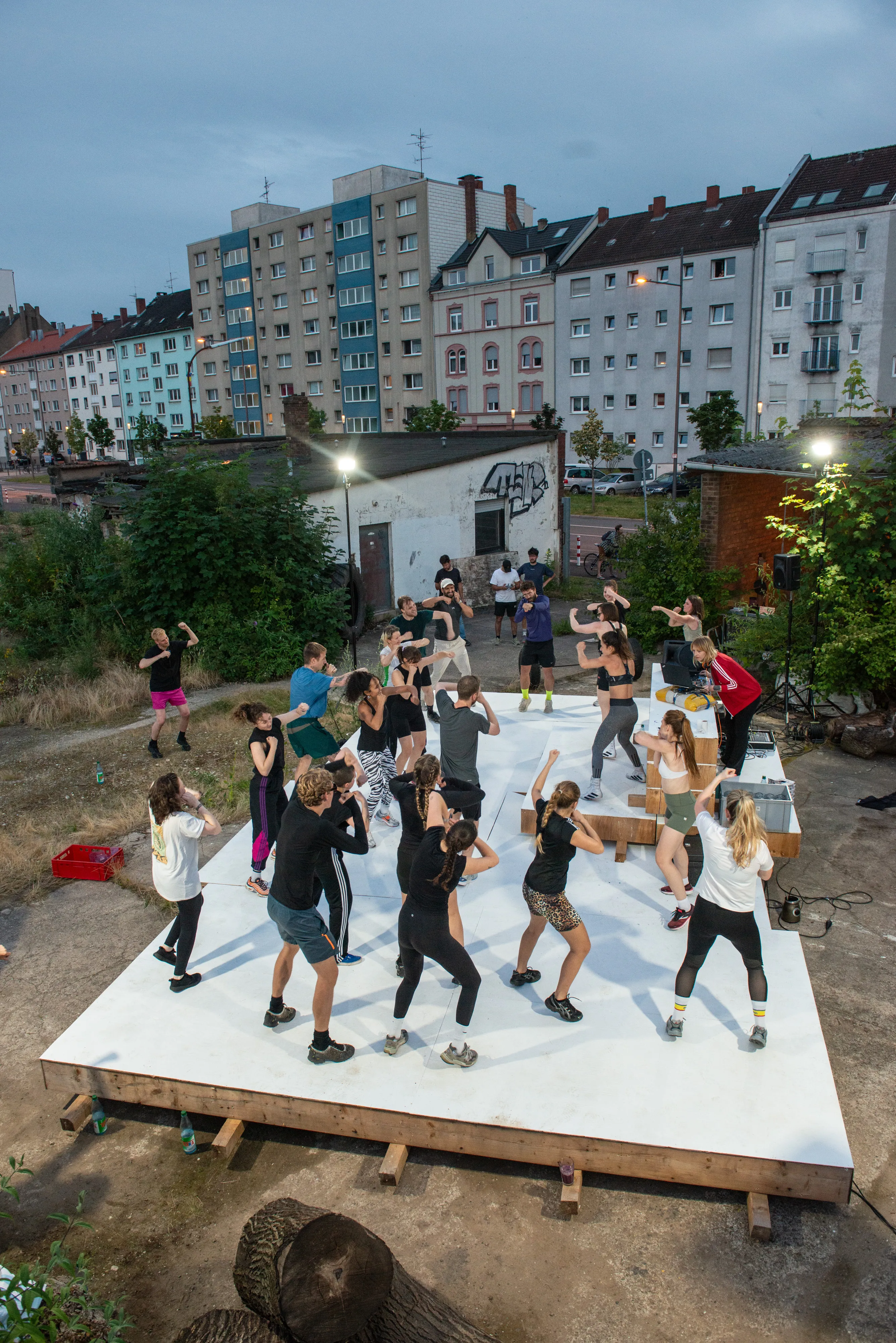 Performance im Rahmen von YRD. Works -Transition 5/7,